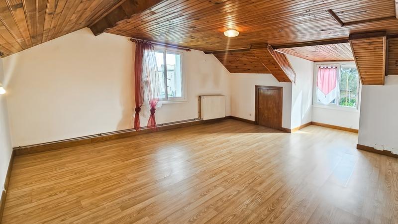 Maison - 156 m² - 6 pièces
