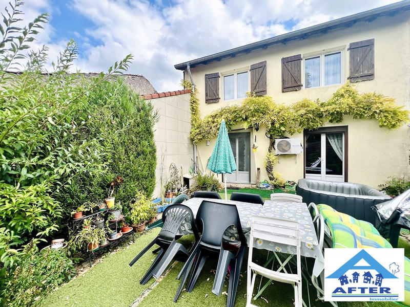 Maison - 121 m² - 5 pièces