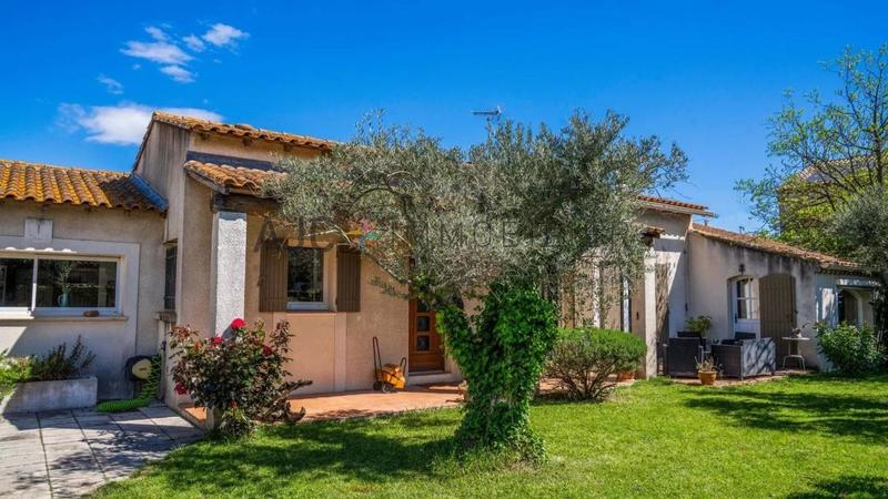 Maison - 165 m² - 5 pièces