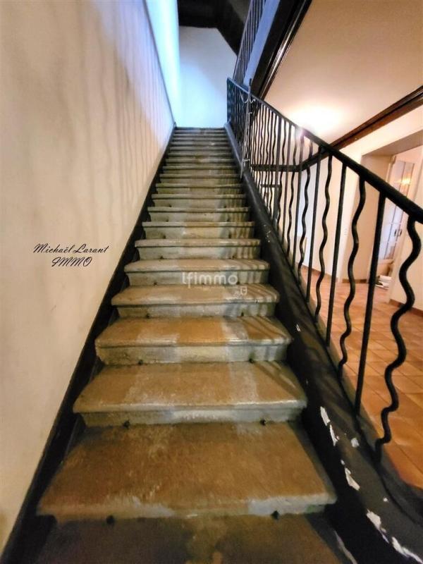 Maison - 396 m² - 14 pièces