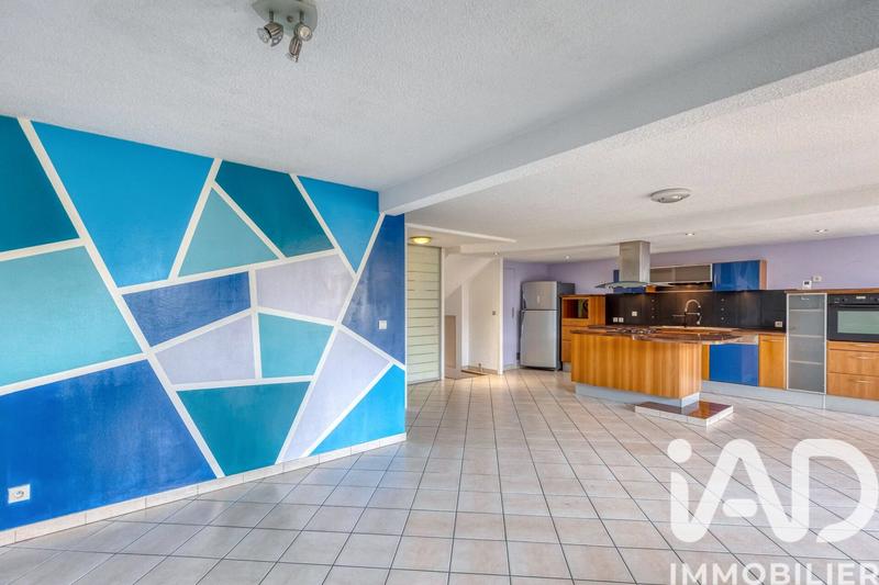 Appartement - 74 m² - 3 pièces