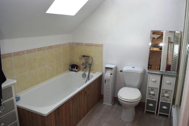 Maison - 107 m² - 3 pièces