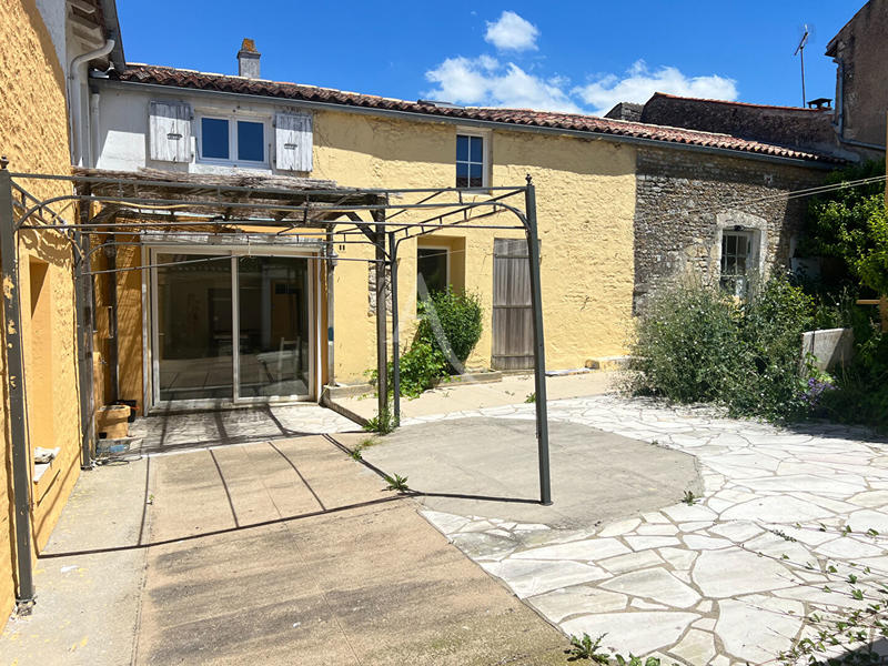 Maison - 153 m² - 7 pièces