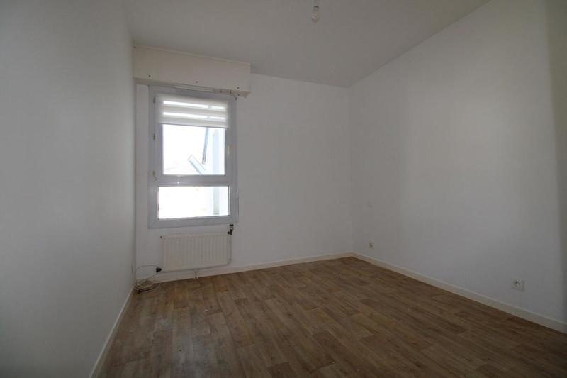 Appartement - 92 m² - 5 pièces