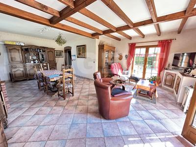 Maison - 165 m² - 7 pièces