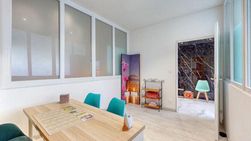 Local d'activité / Entrepôt - 11 m² - 1 pièce