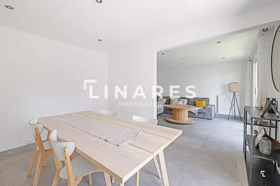 Appartement - 85 m² - 4 pièces