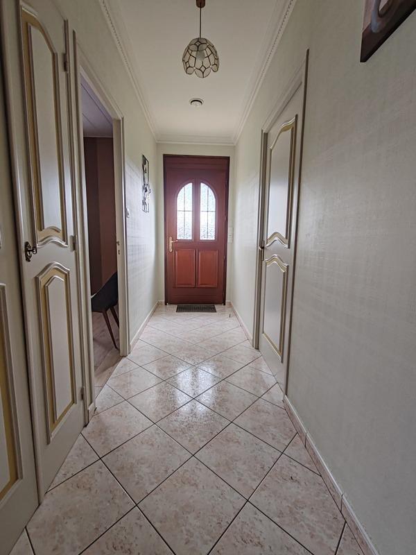 Maison - 98 m² - 5 pièces