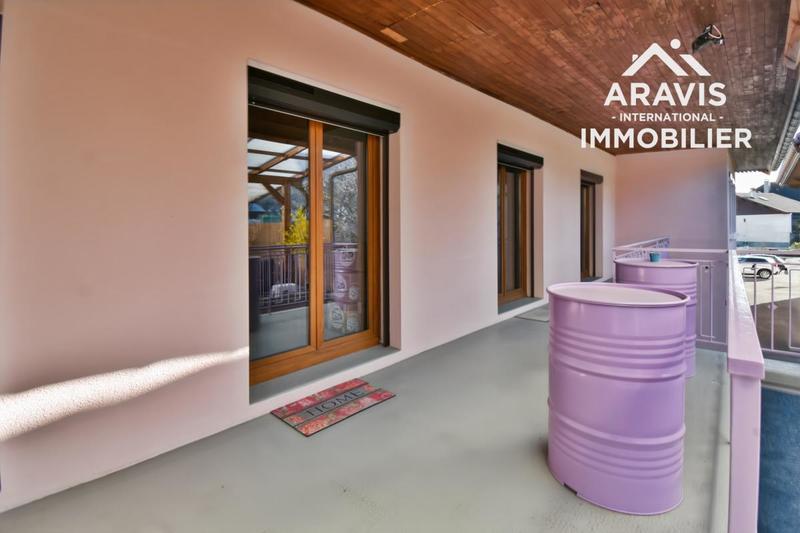 Maison - 393 m² - 11 pièces