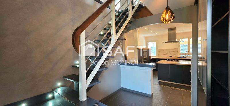 Maison - 190 m² - 8 pièces