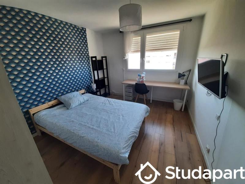 Chambre - 9 m² - 1 pièce