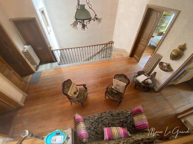 Maison - 184 m² - 7 pièces