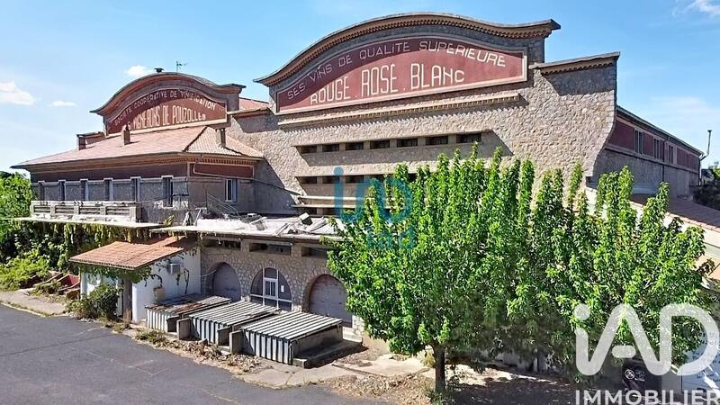 Local commercial - 1 200 m²