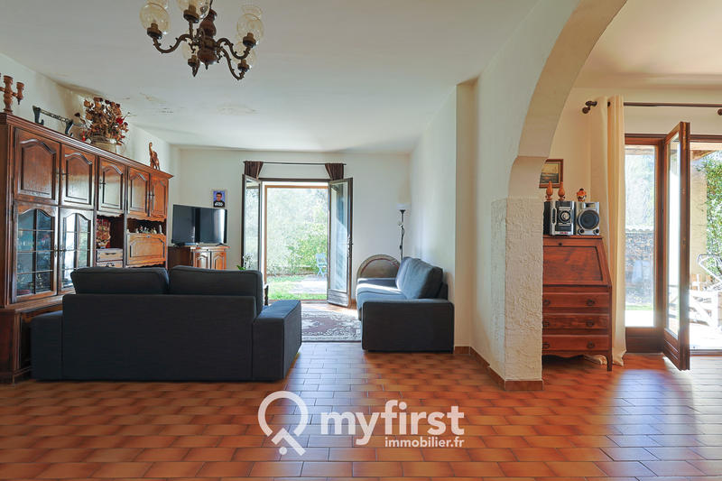 Maison - 135 m² - 6 pièces