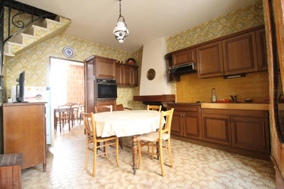 Maison de village - 105 m² - 7 pièces