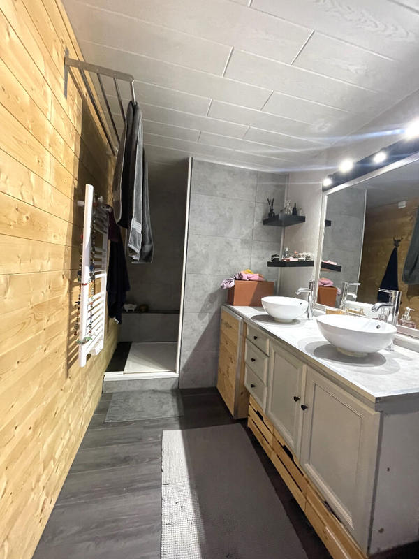 Appartement - 137 m² - 3 pièces