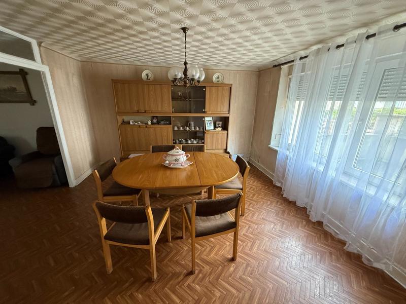 Maison - 85 m² - 4 pièces