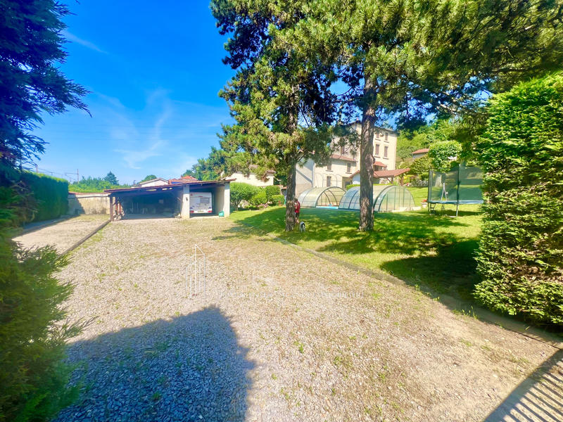 Maison - 198 m² - 7 pièces