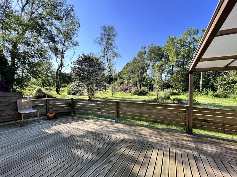 Propriété - 236 m² - 8 pièces