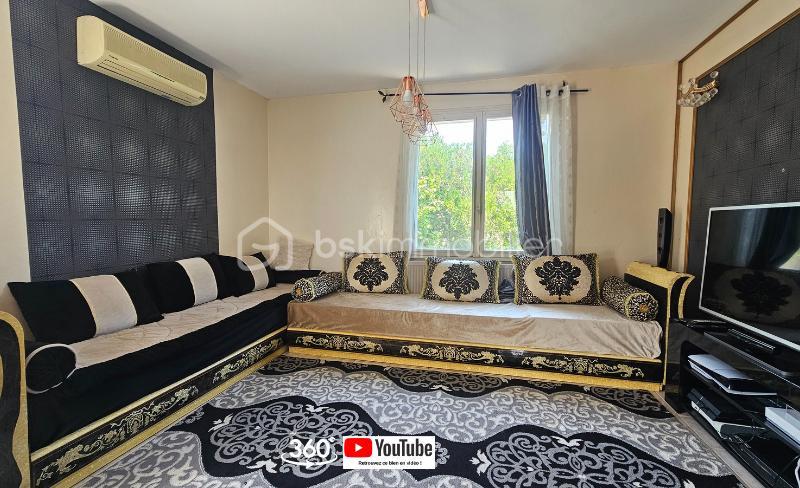 Maison traditionnelle - 140 m² - 5 pièces