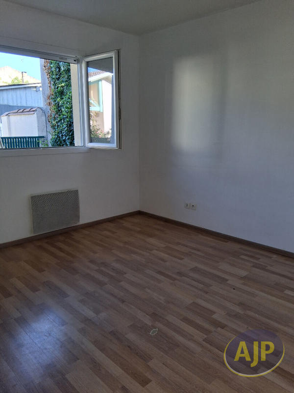 Maison - 60 m² - 3 pièces