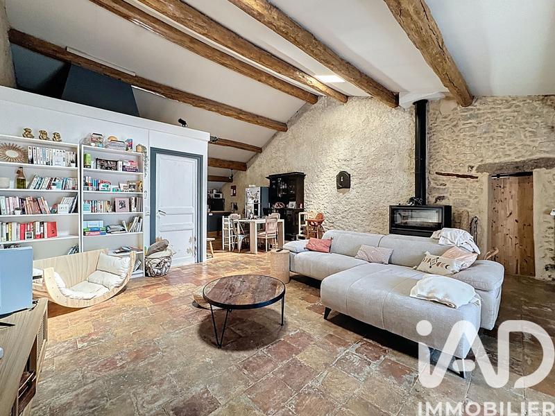 Appartement - 184 m² - 5 pièces