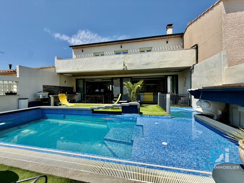 Maison - 153 m² - 6 pièces