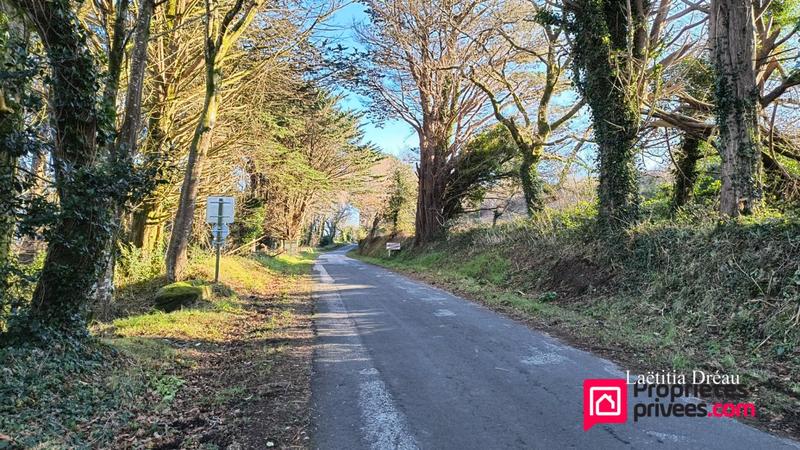 Terrain constructible - 1 160 m²