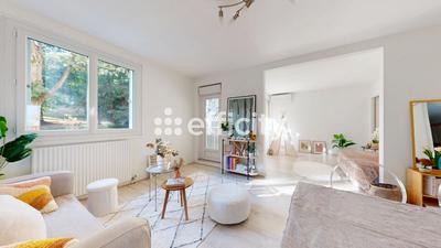 Appartement - 85 m² - 4 pièces