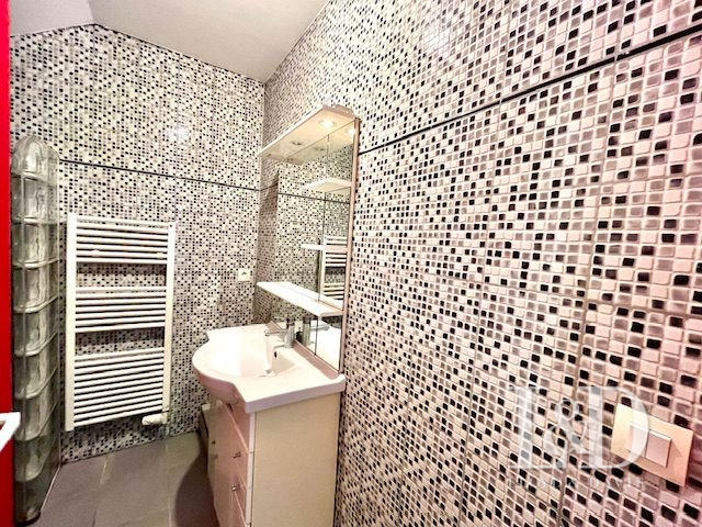 Duplex - 113 m² - 6 pièces