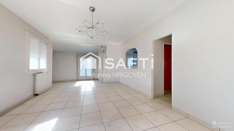 Maison - 160 m² - 5 pièces