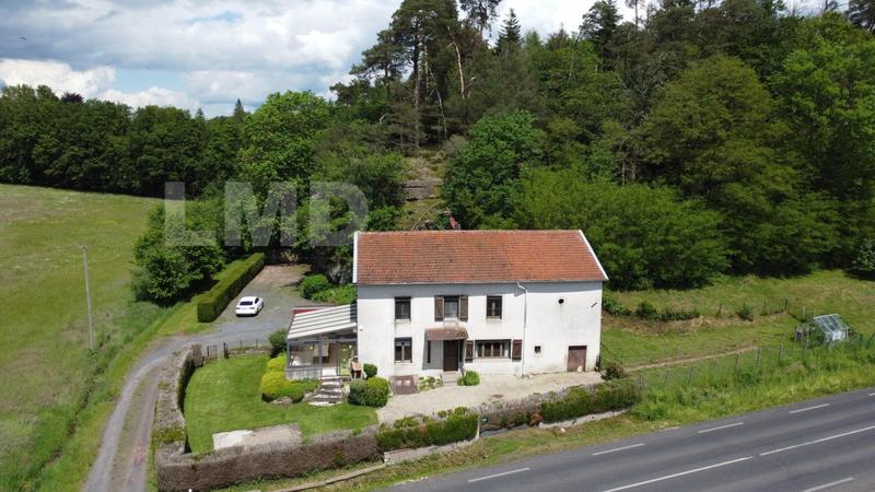 Maison de village - 192 m² - 6 pièces