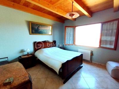 Maison - 89 m² - 3 pièces