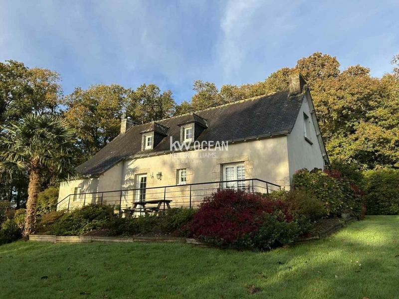 Maison - 138 m² - 7 pièces