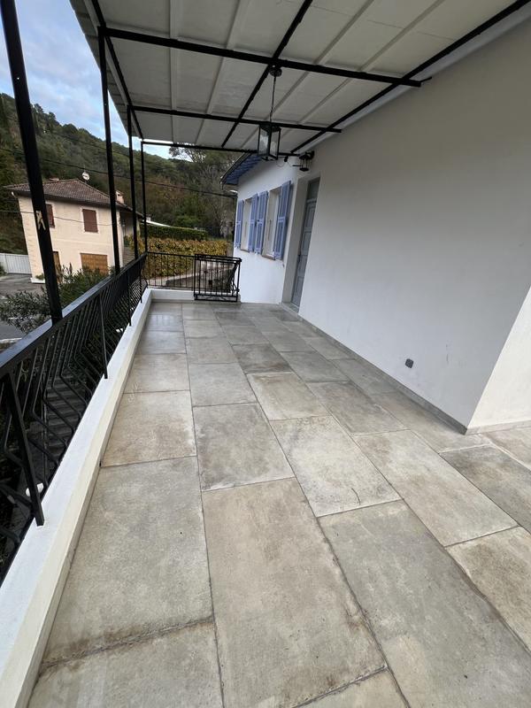 Appartement - 79 m² - 4 pièces