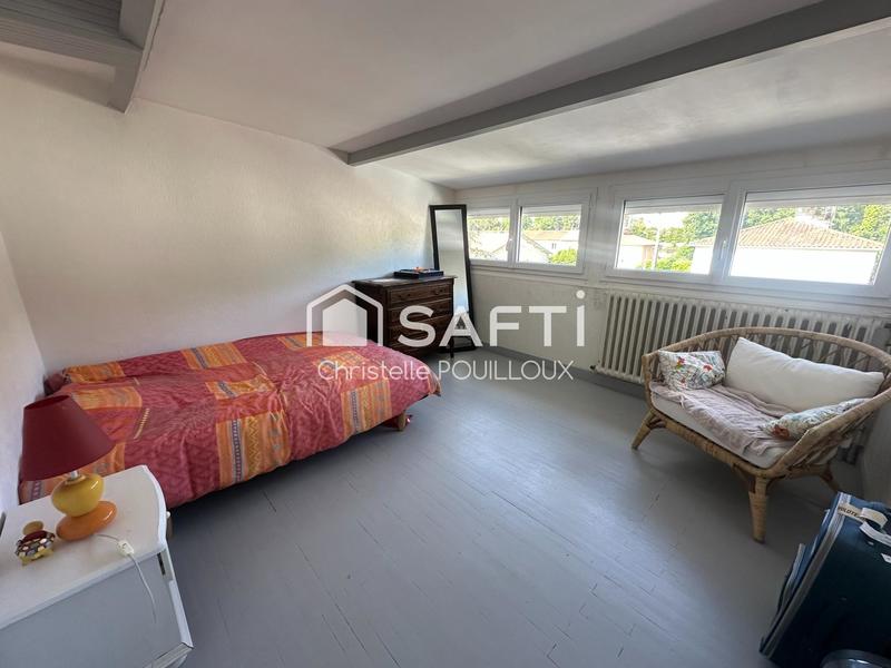 Maison - 170 m² - 8 pièces