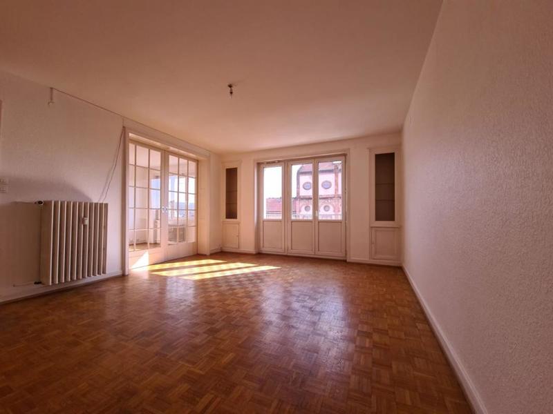 Appartement - 102 m² - 4 pièces