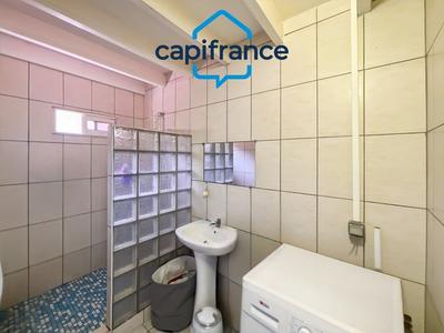 Maison - 160 m² - 8 pièces