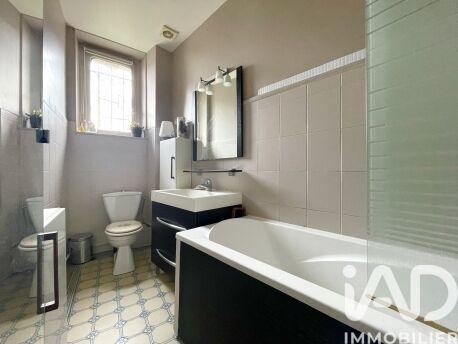 Maison - 171 m² - 8 pièces