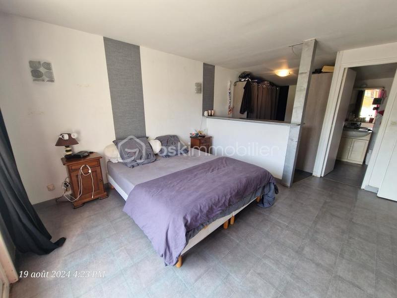 Longère - 213 m² - 6 pièces