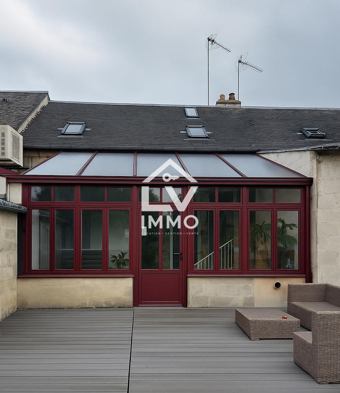 Maison - 210 m² - 4 pièces