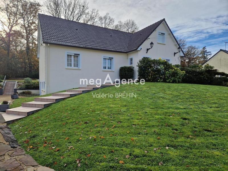 Maison - 174 m² - 6 pièces