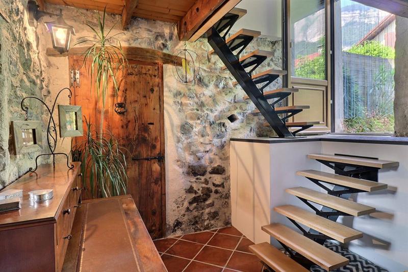 Maison - 210 m² - 7 pièces