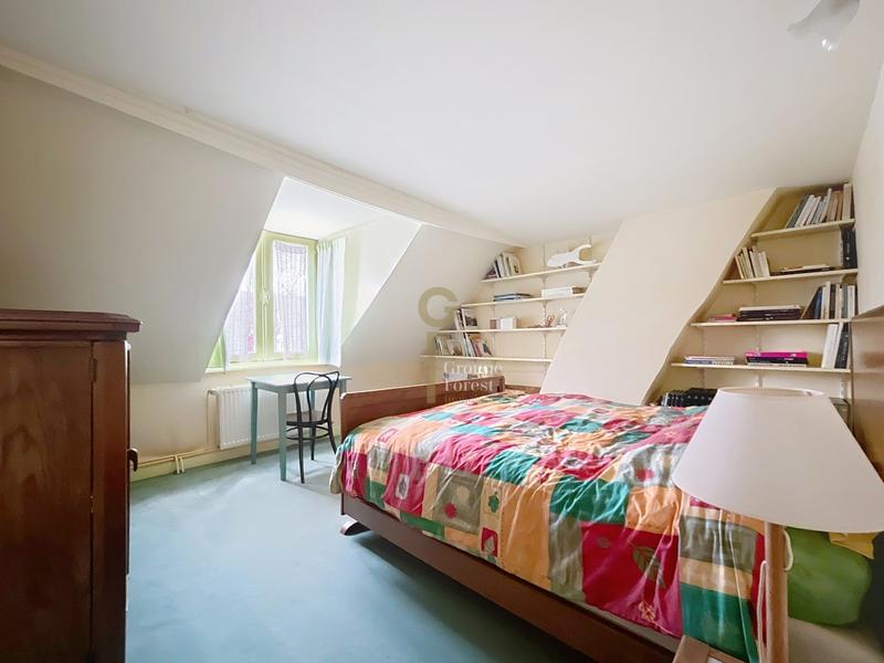 Maison - 140 m² - 5 pièces