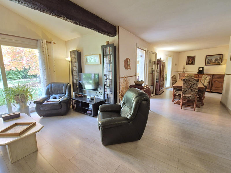 Maison - 140 m² - 7 pièces