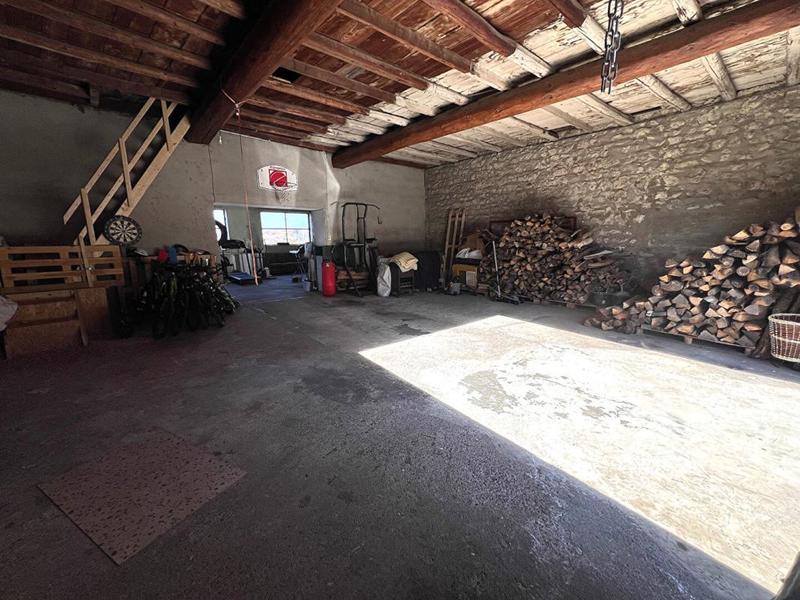 Maison - 162 m² - 7 pièces