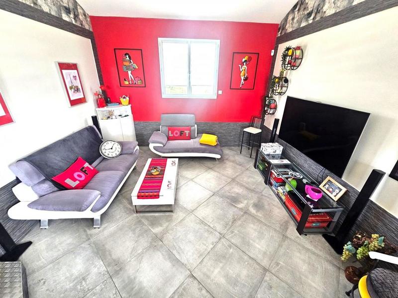 Maison - 160 m² - 5 pièces