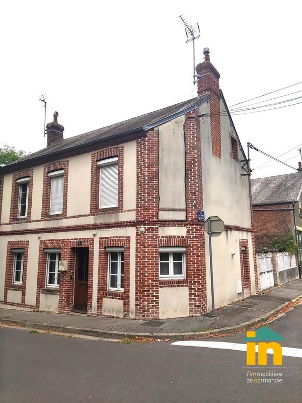 Maison de ville - 95 m² - 5 pièces