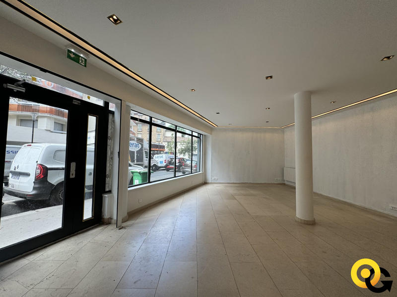 Local commercial - 87 m²