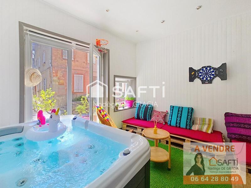 Maison - 180 m² - 6 pièces